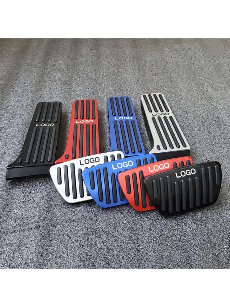 Pédale d'accélérateur de frein intérieur en métal, accessoires antidérapants, poinçon gratuit, pour Toyota 20 RAV4 Wildlander