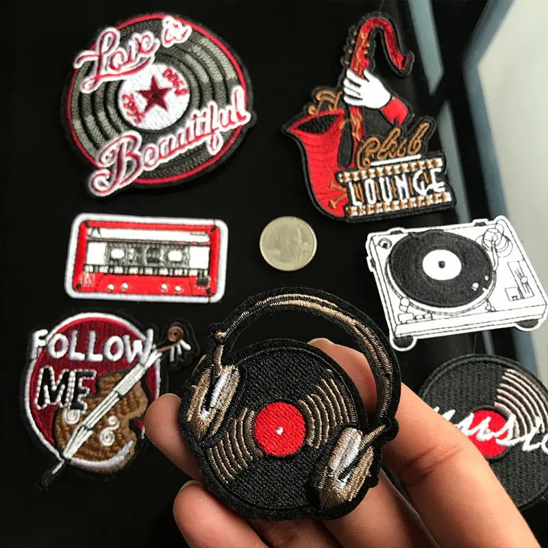 Autocollant de gril de broderie de disque de radio de musique de style rétro, vêtements de bricolage, patch de décoration de mode, accessoires de téléphone de sauna
