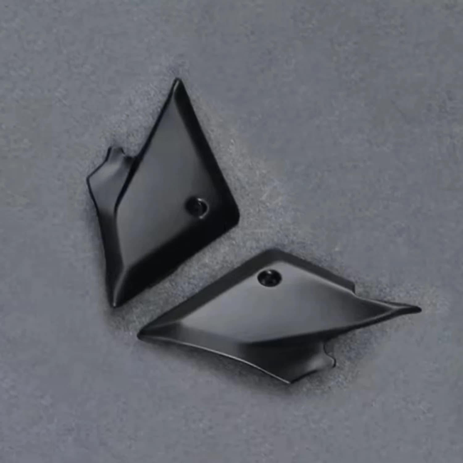 Deux pièces de carénage pour moto, Suzuki SV650S, SV1000S, 2003 - 2012