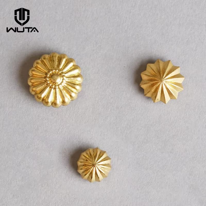 WUTA 10 pièces en laiton massif chrysanthème vis arrière Rivet bouton de goujon décoration pour bricolage artisanat en cuir ceinture de selle portefeuille sac décor