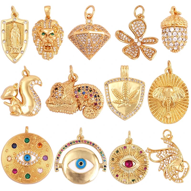 Pendentif à breloque pavé en zircone cubique, tête de Lion, écureuil, pomme de pin, mauvais œil, couleur plaquée or véritable 18 carats, fourniture de bijoux artisanaux S29