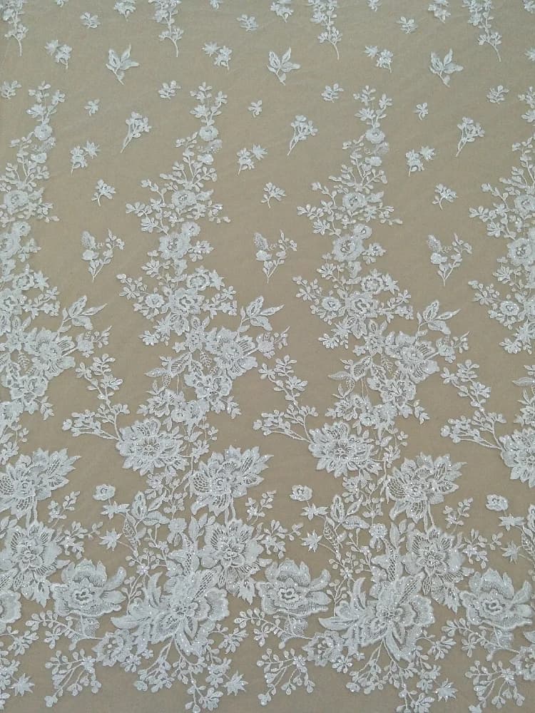 Robe de mariée en dentelle, tissu à fleurs à la mode, largeur de 130cm, robe de mariée, vente au mètre