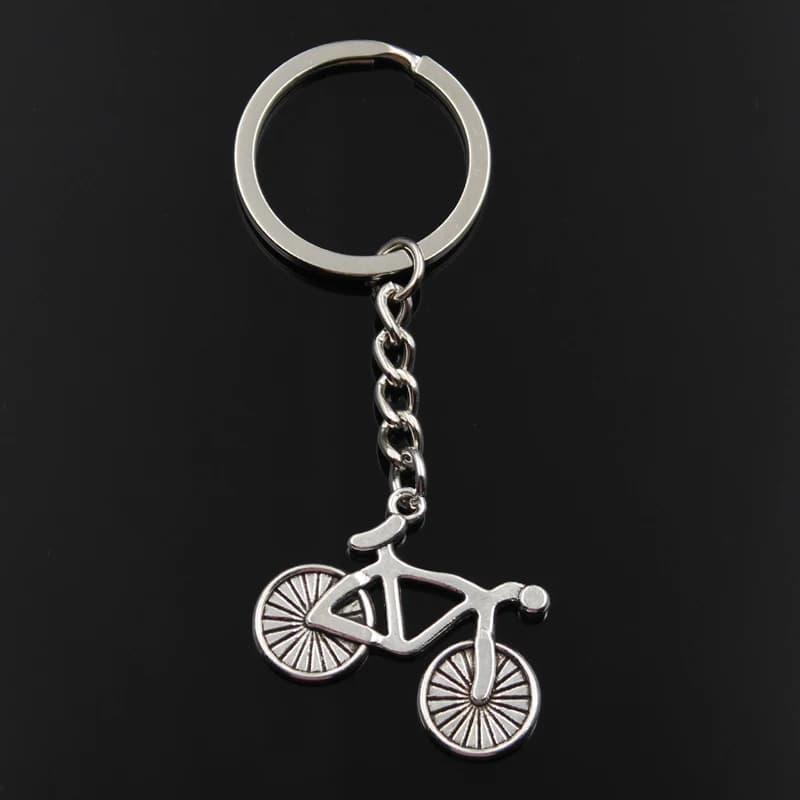 Nouveau porte-clés de mode 25x34mm, pendentifs de vélo, bricolage pour hommes, couleur argent, porte-anneau de voiture, Souvenir pour cadeau