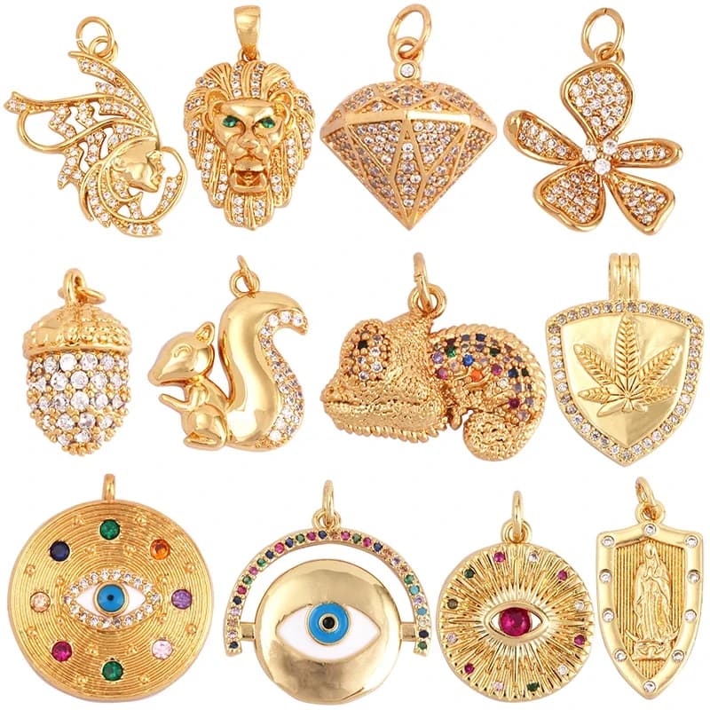 Pendentif à breloque pavé en zircone cubique, tête de Lion, écureuil, pomme de pin, mauvais œil, couleur plaquée or véritable 18 carats, fourniture de bijoux artisanaux S29