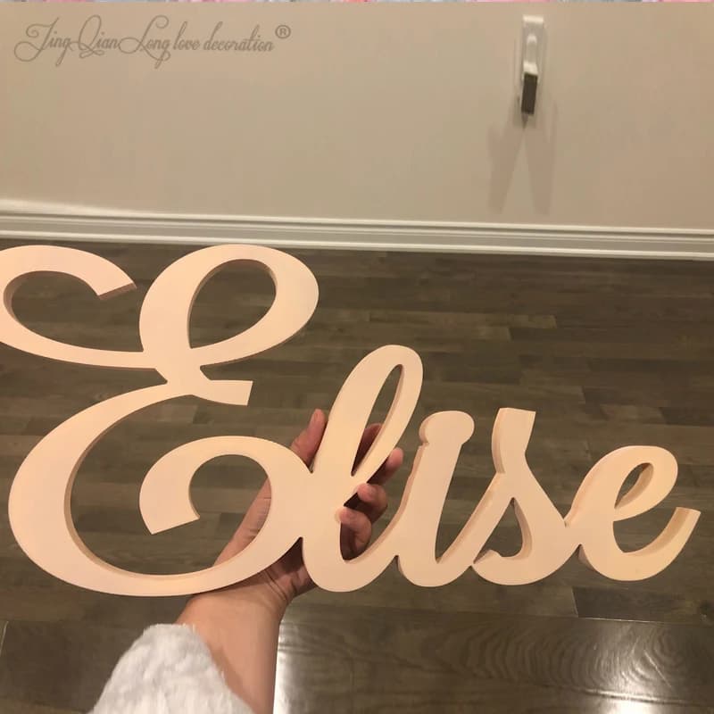 Panneaux nominatifs en bois personnalisés de grande taille, une variété de panneaux nominatifs personnalisés pour bébés pour la décoration de la maternelle