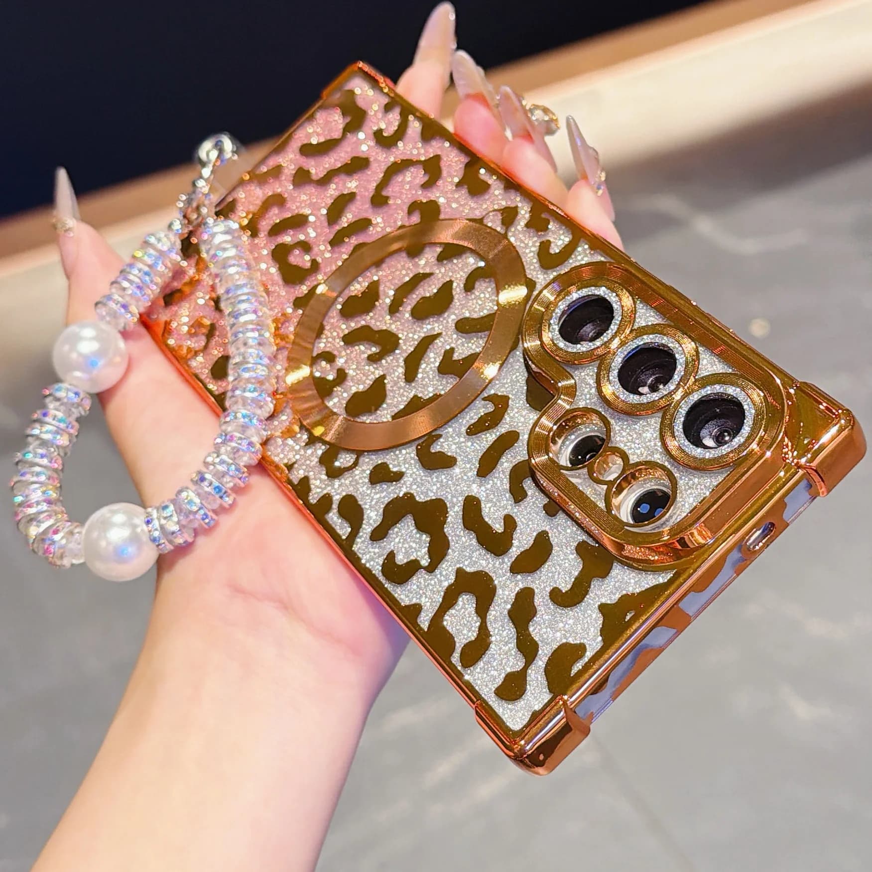 Galaxy S26 Plating Leopard Pattern Case For Samsung S25 Ultra S24ultra Diamond Hand Lanyard Soft Cover Funda