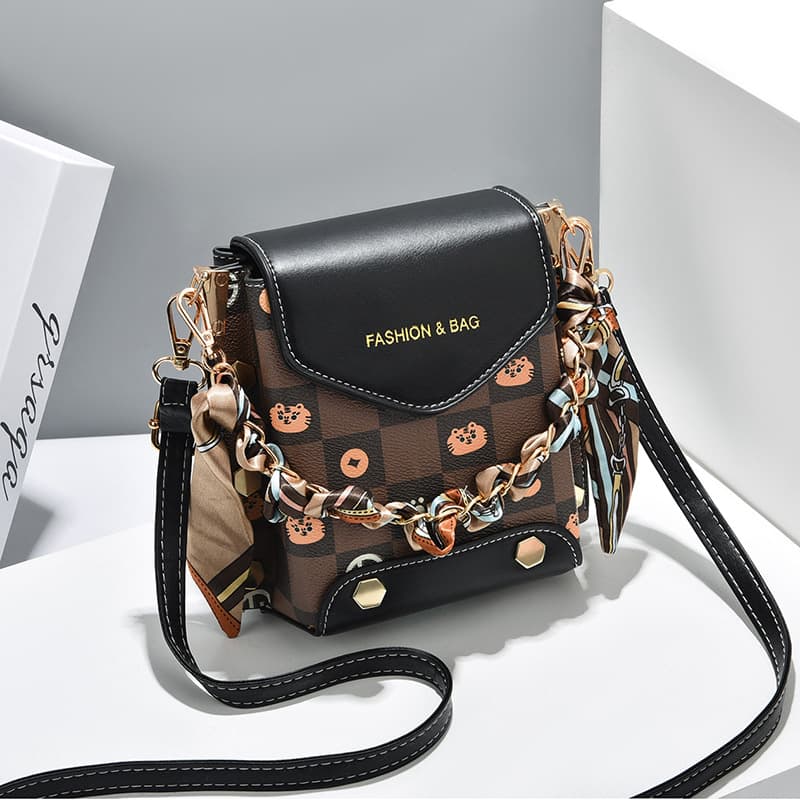 Spring New Bag Korean Edition Simple Small Square Bag Fashionable And Versatile One Shoulder Crossbody Trendy Mini Phone Bag Women's Bag