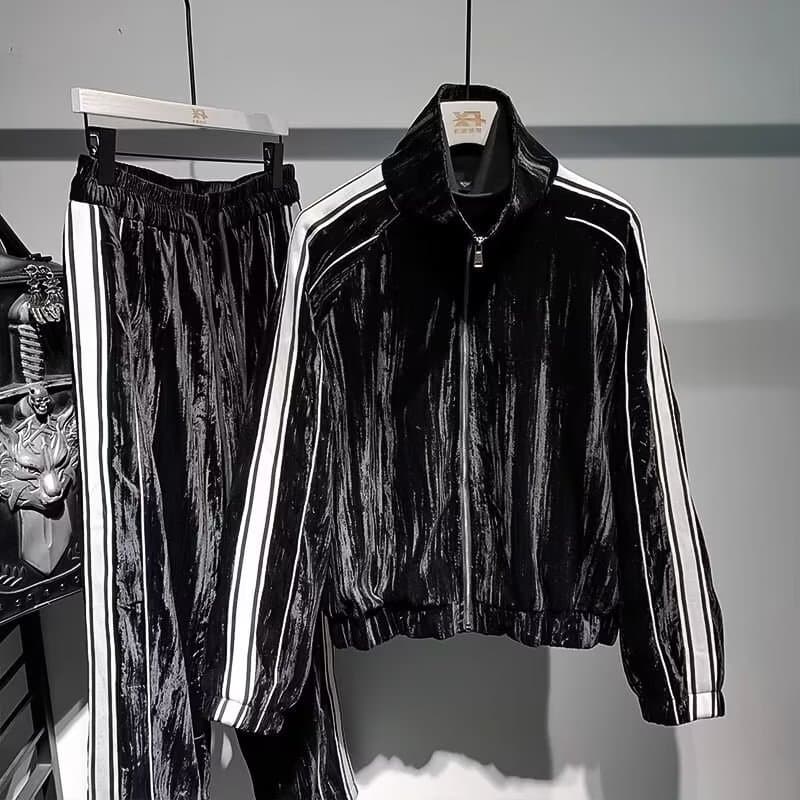 Men's Stylish Two-tone Striped Velvet Tracksuit Set - Trendy Casual Hoodie & Jogger Pants For Winter​