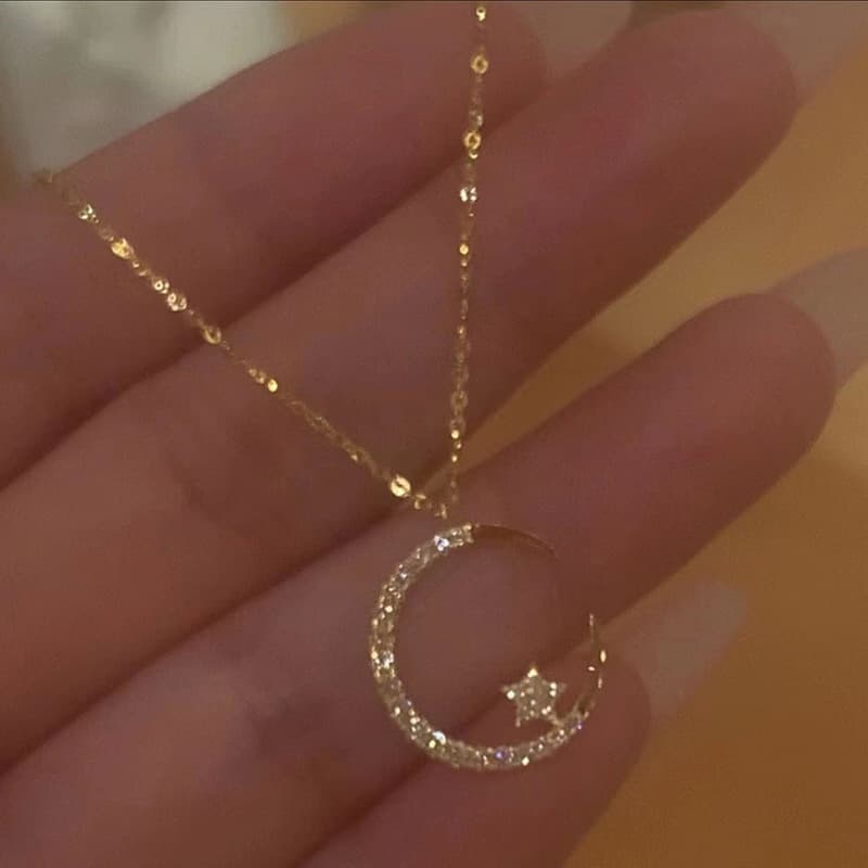 Elegant Star Moon Penant Necklace Women, Shiny An Exquisite Clavicle Chain, Niche Design, Luxurious Gift For