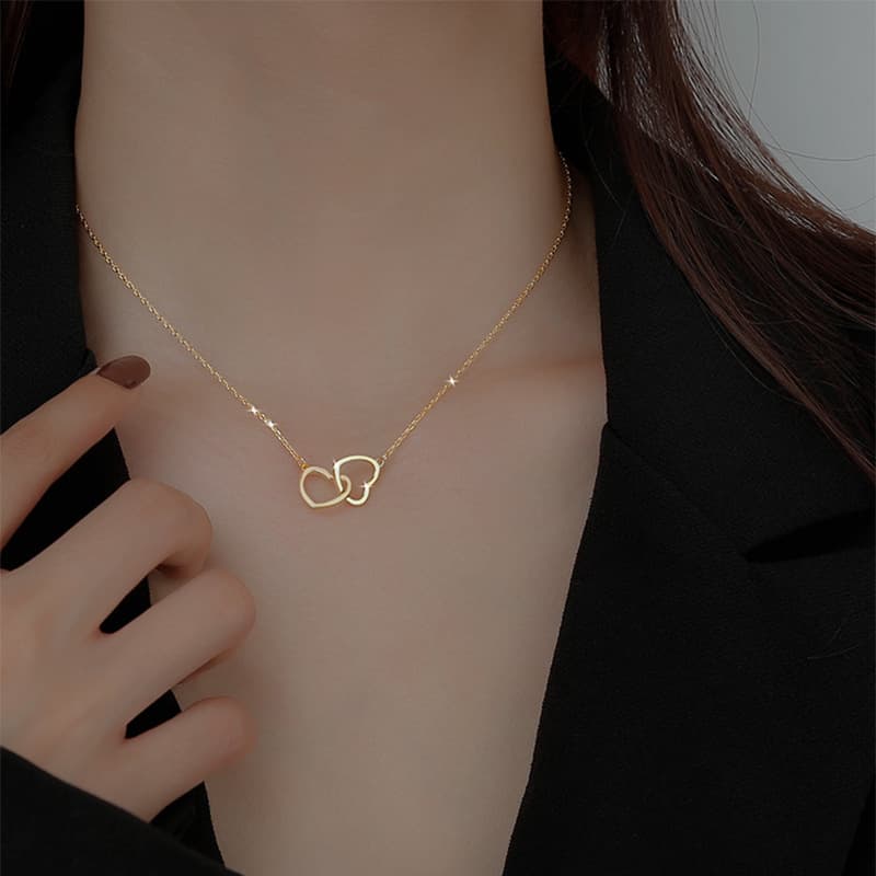 Stainless Double Heart Necklace Light Luxury Niche Design Collarbone Chain Women's Titanium Steel Elegant Accessories