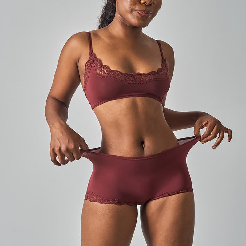 Ultra-Thin No-Pad Lace Bralette Set – Minimizer Bra & Panty For Full Bust (Wire-Free, Breathable, Seamless) – Black/Red/Nude/Pink (S-XL)​