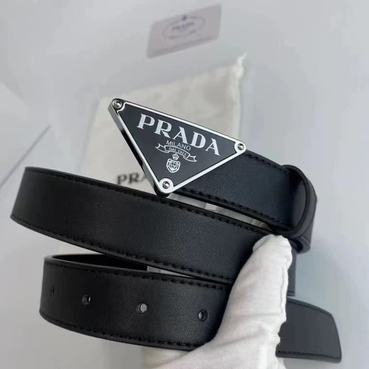 Ceinture pour femme à fermoir triangle inversé cent élégante avec ceinture de costume en jean