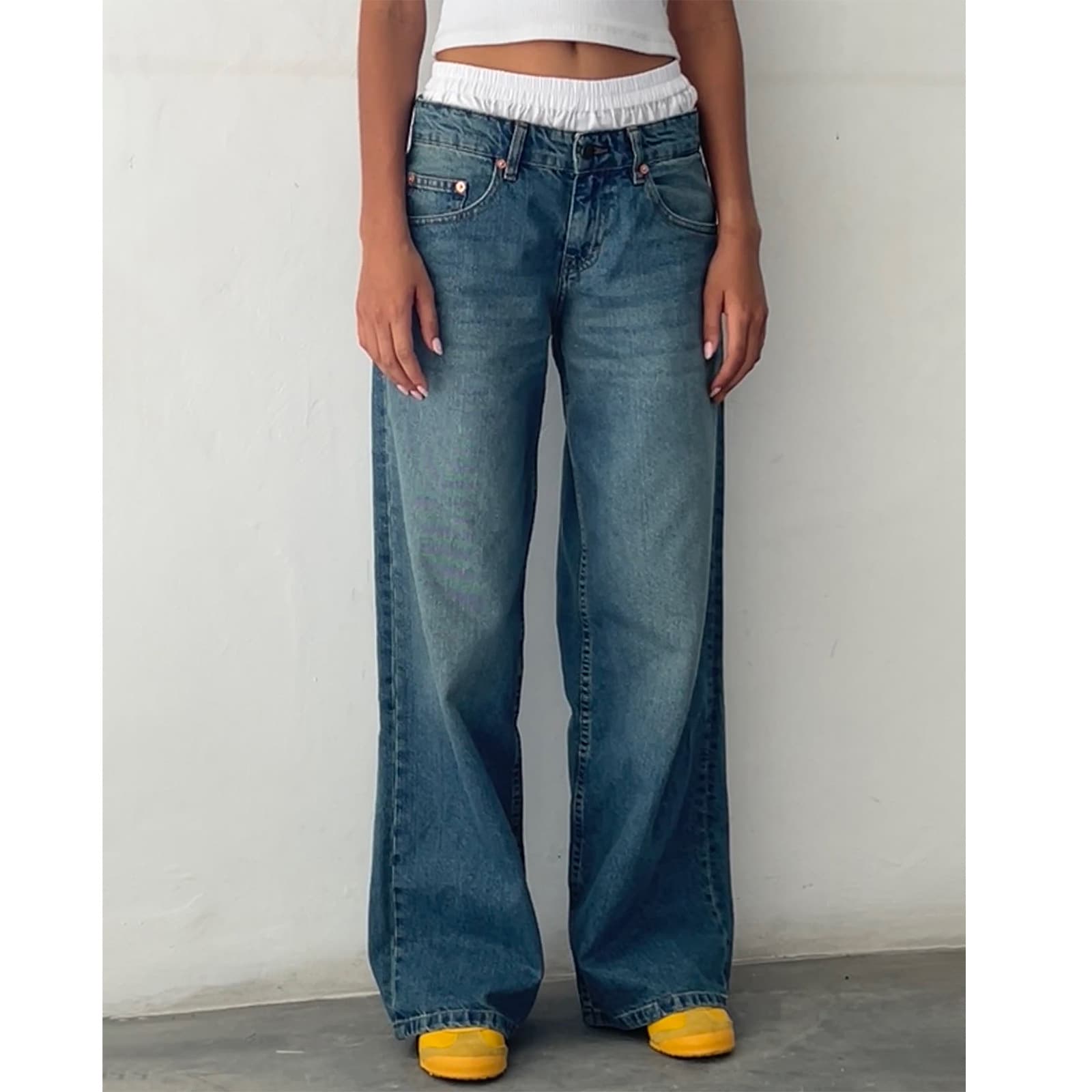 Vintage Low-Rise Straight Leg Jeans For Women - Classic Washed Denim With Wide Leg Design, Retro Style, Comfortable Cotton Fabric