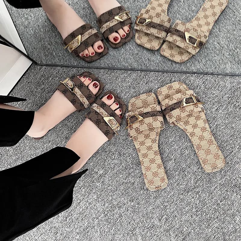 Womens Brown Beige Monogram Slide Sandals Metal Buckle For Summer Casual Daily Wear Daily Outfit