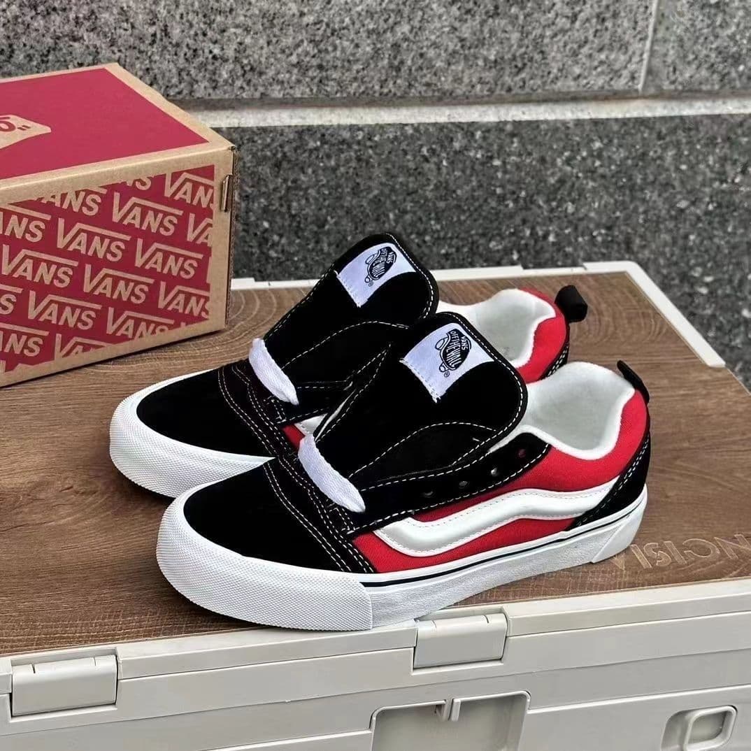 Chaussures décontractées à semelles épaisses 20nuSkool noires et blanches, chaussures de sport durables pour étudiants et étudiantes.