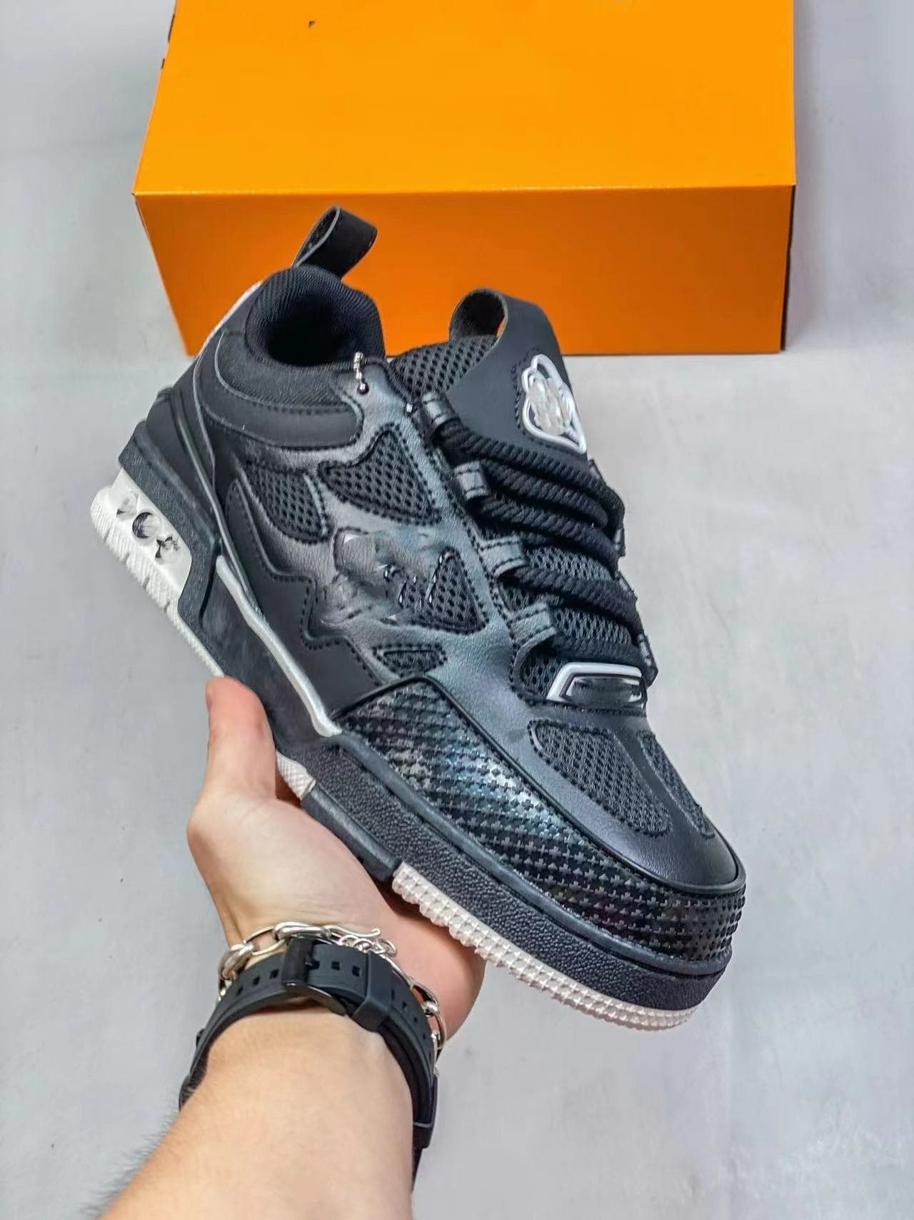 2024 Lous Tendance Marque Créateur De Mode Hommes Et Femmes Baskets Appartements Décontracté Rue Couple Chaussures Chaussures De Skateboard