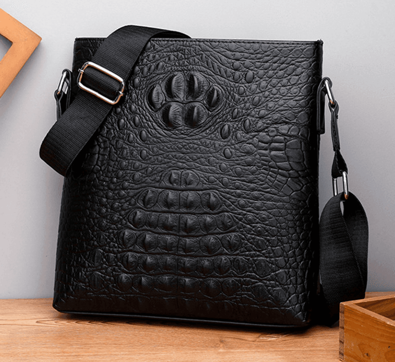 New Advanced crocodile pattern single crossbody bag, backpack, fashionable trend, men's shoulder bag