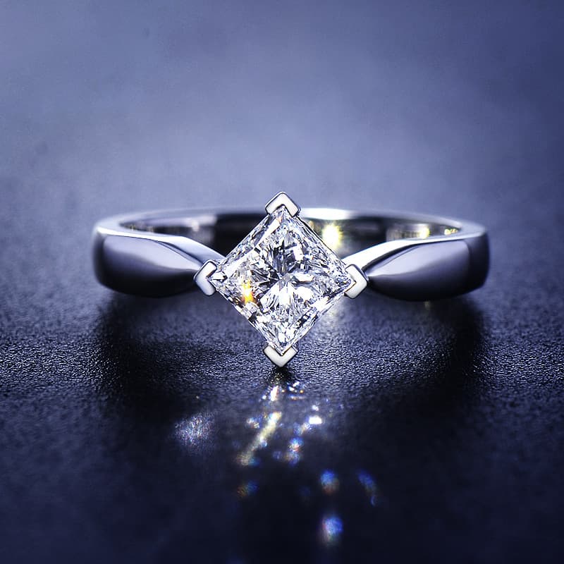 Fashion Zircon Ring Jewelry Platinum Plated Hand Accessories