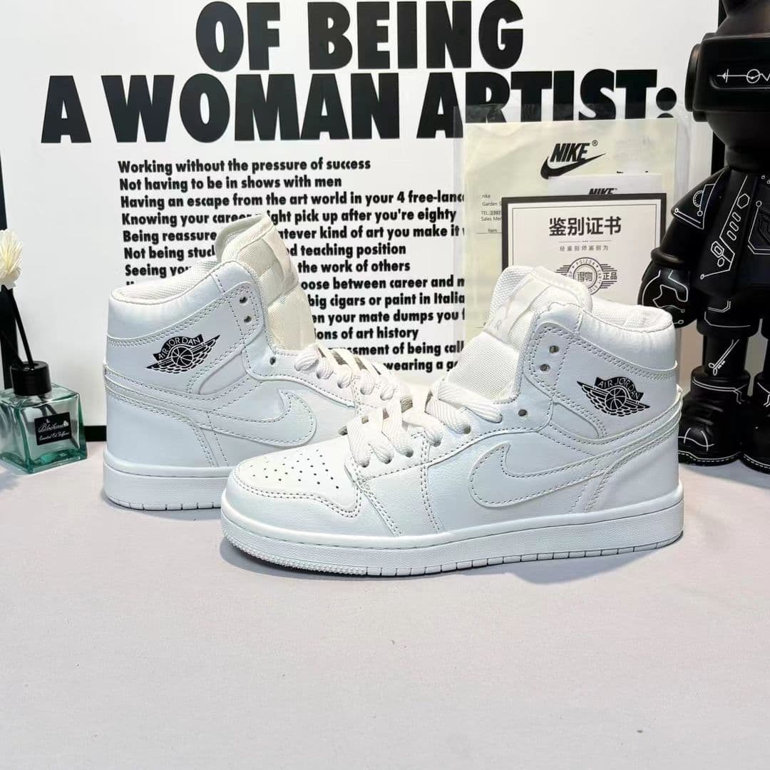 Chaussures de basket-ball montantes pour hommes et femmes, tendance, pures, originales, noires, rouges, décontractées, polyvalentes, pour hommes et