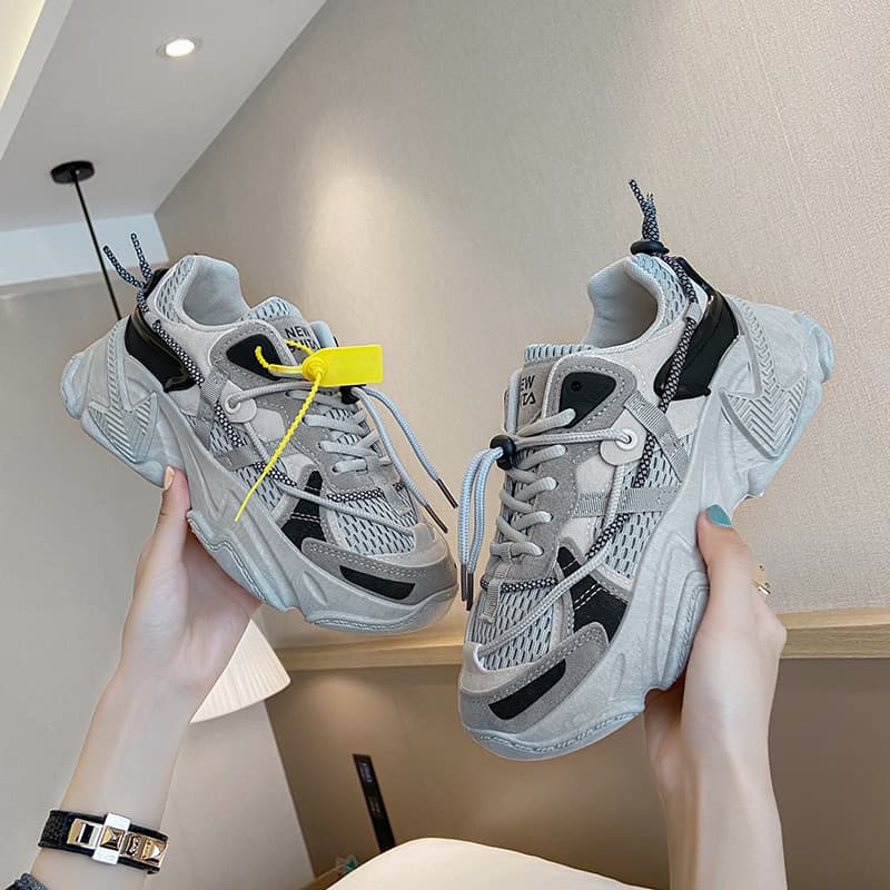 Trendy Couple Style Dad Women Korean Version Ins Fashion 2025 New White Sneakers Students Casual Sports Shoes For Men