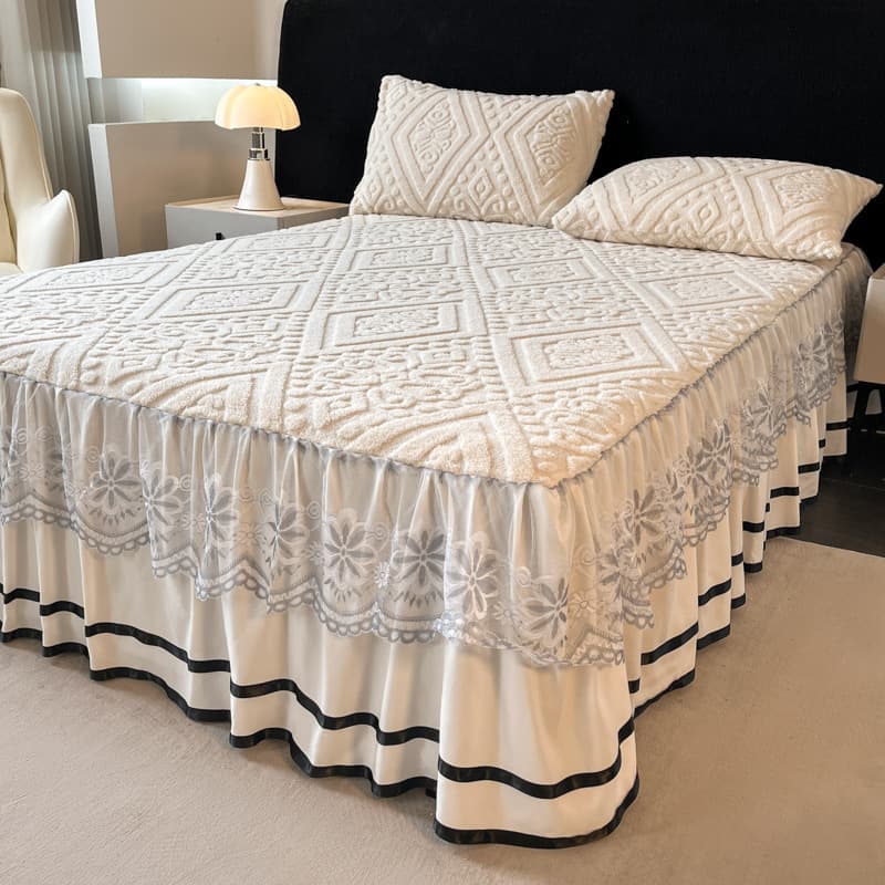 Thickened Warm Milk Velvet Coral Fleece Lace Edge Bed Skirt Cover Anti-Slip Protector For Winter