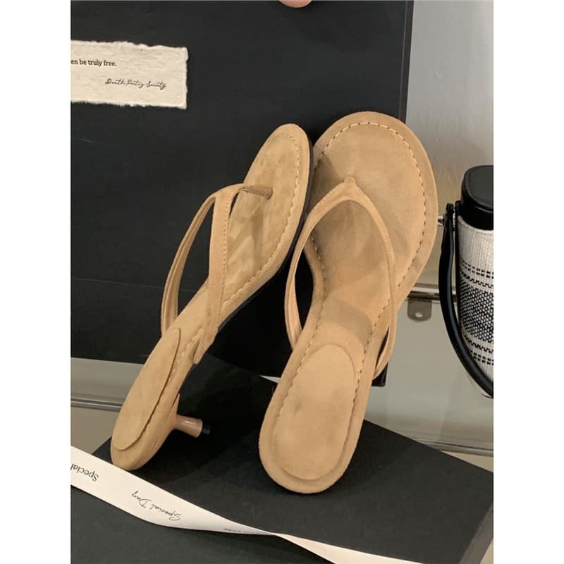 Women's Elegant Suede Flip Flops Summer Outerwear Retro Design Kitten Heel Thong Sandals