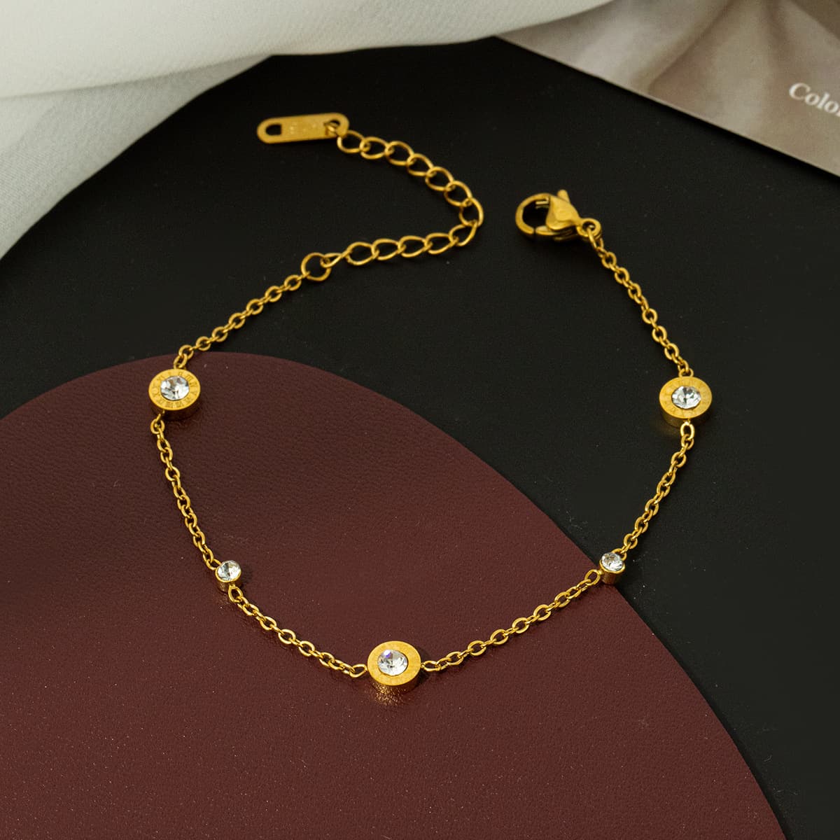 Bracelet for women ins summer niche design does not fade simple light luxury exquisite titanium steel jewelry high end birthday gift
