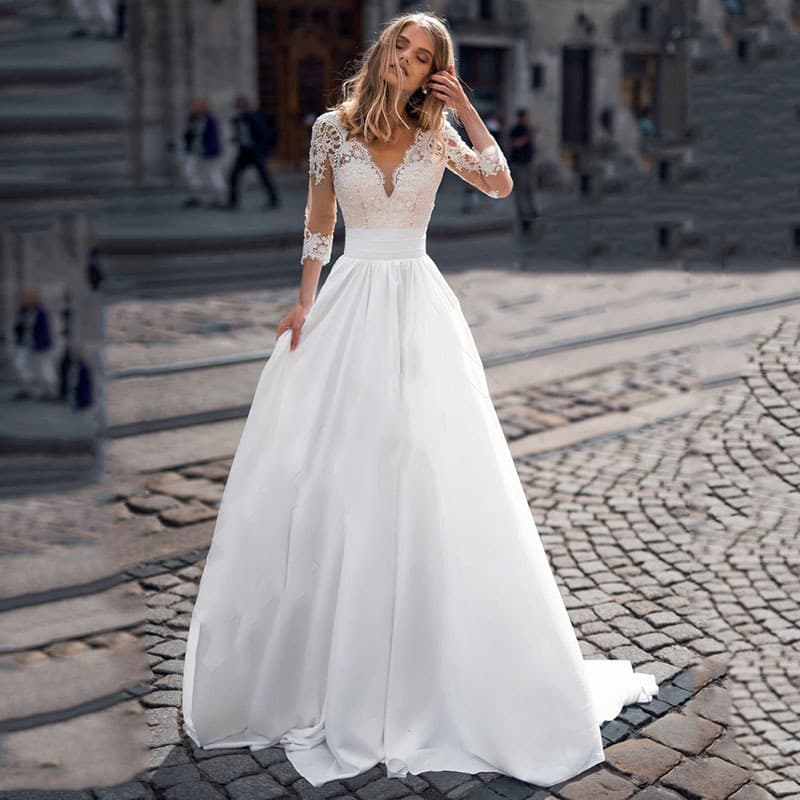Women's Deep V Long Sleeve Temperament Slim Fit Lace Small Trailing Palace Style Wedding Dress