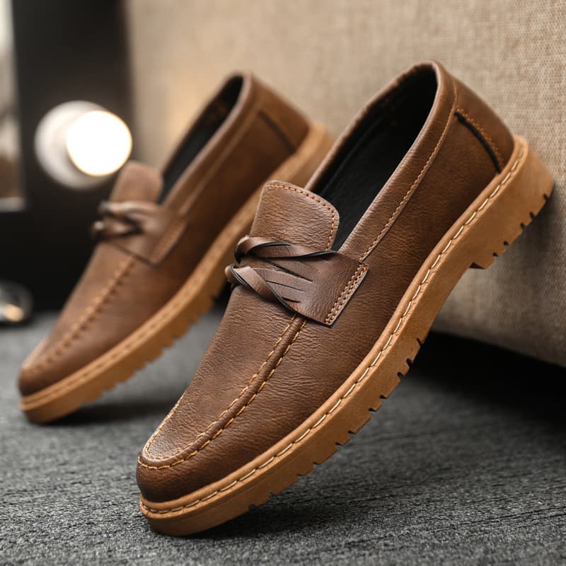 Advanced Casual Black British Style Men's Formal Leather Shoes, Waterproof And High-end Sports Round Toe Anti Slip, New