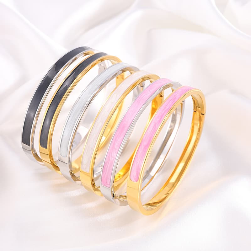 Unisex Titanium steel bracelets, colorful oil drop bracelets for girls, high end fashion, simple design, long lasting color retaining bracelets