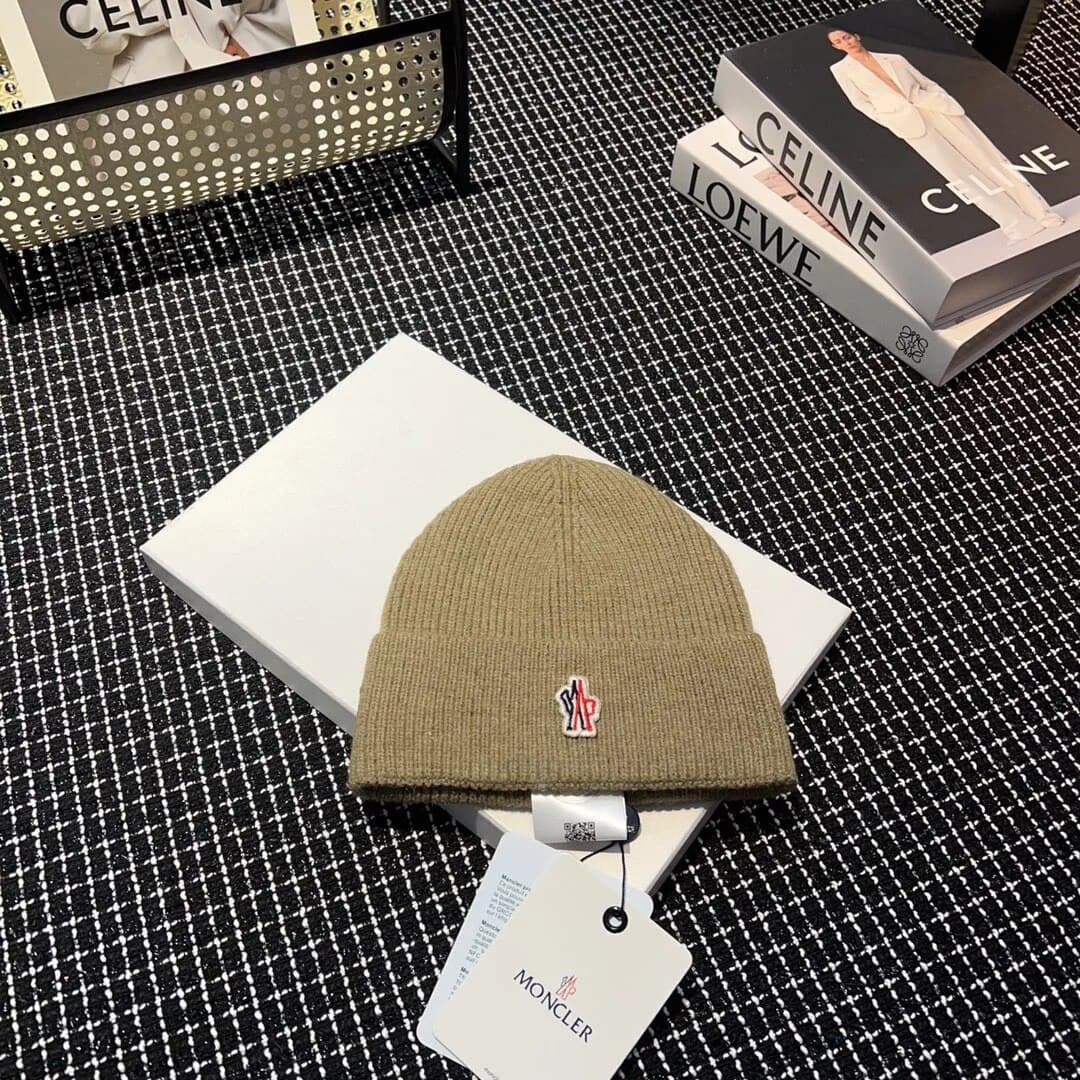 Vente directe d'usine Monc unisexe automne hiver fil court chaud élastique bonnets chapeau couleur unie hip hop chapeau décontracté tricoté