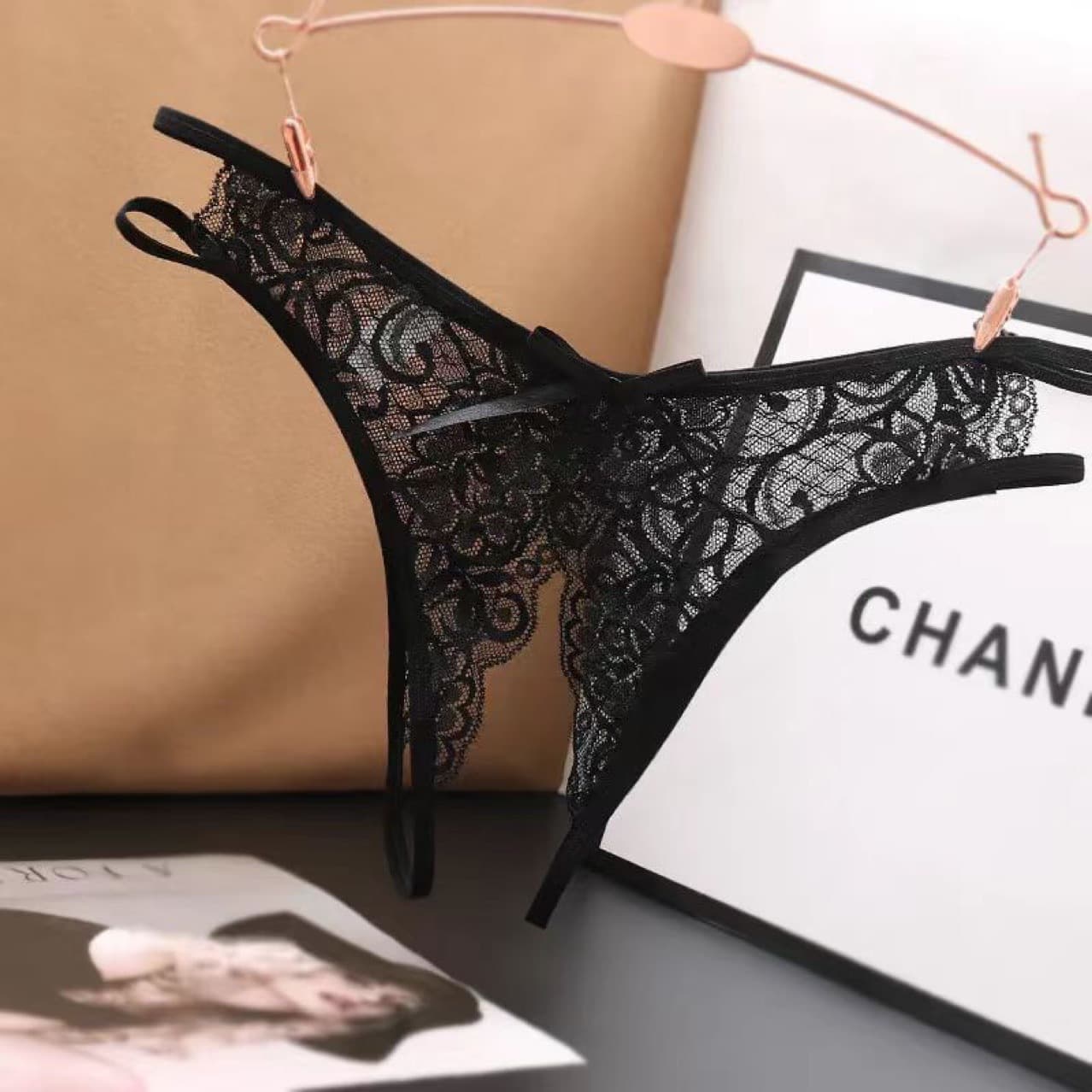 Women's clothing lace panties women's sexy open crotch sexy lace see-through panties see-through low-waist hollow thong