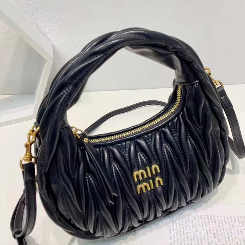 MIU – sac sous les bras Portable pour femmes, sac pliable en nuage, mode coréenne, boulettes, sac à dents de lune, nouvelle collection 2023