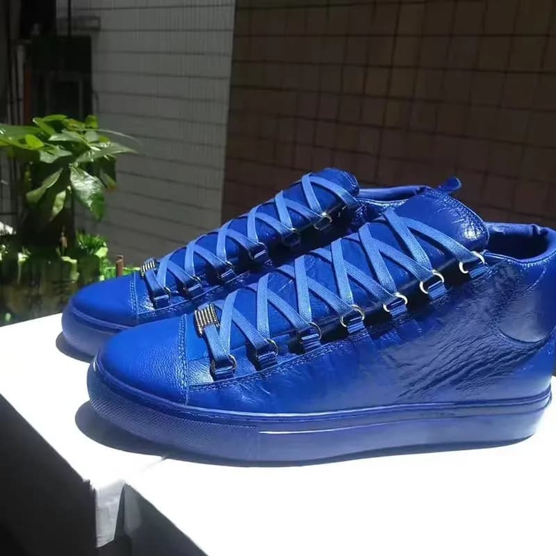 En stock 2026 Chaussures de marque à succès pour hommes et femmes, semelles épaisses rehaussantes, polyvalentes, décontractées et tendance