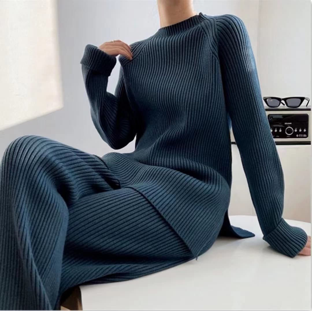 ​​Women's Loose-Fit Knit Sweater Set – Slit Top & Wide-Leg Pants (Greyish/Camel/Blue/Black/Brown/Khaki, One Size Fits All)​​