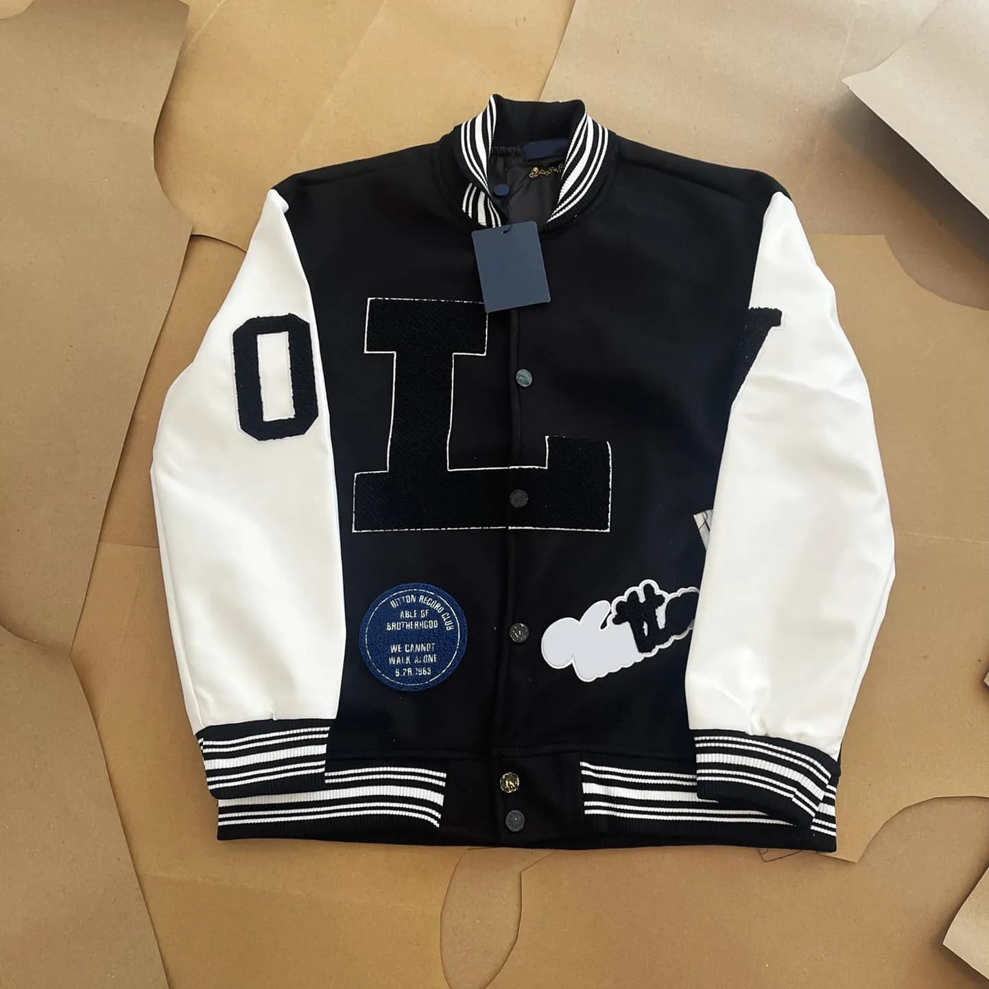 veste homme mode manteau de baseball uniforme mode veste simple boutonnage vestes chaudes couples femmes hommes manteaux universitaires