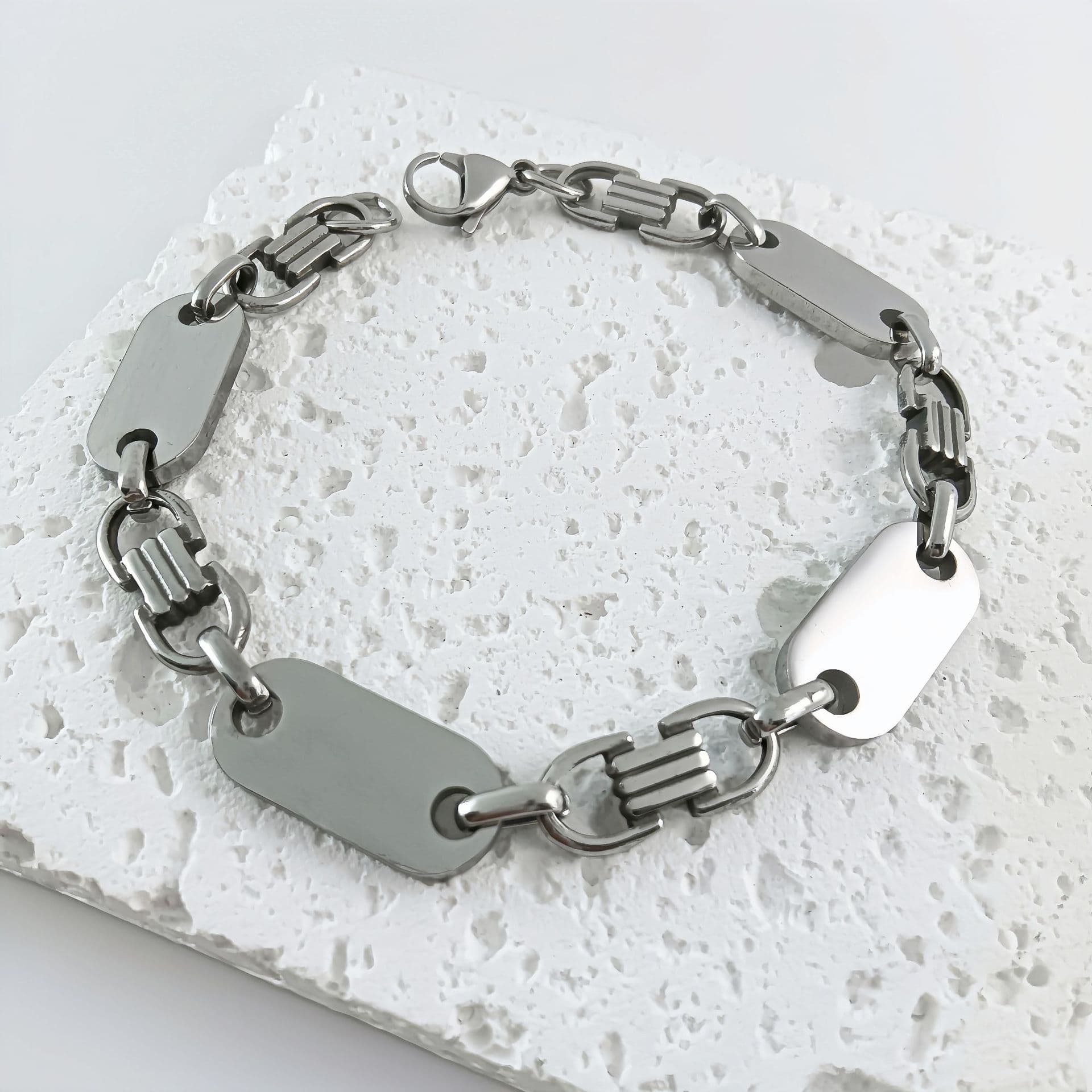 Bijoux pour hommes faits à la main, collier tendance et élégant, chaîne empereur, chaîne à maillons plats en acier inoxydable lisse