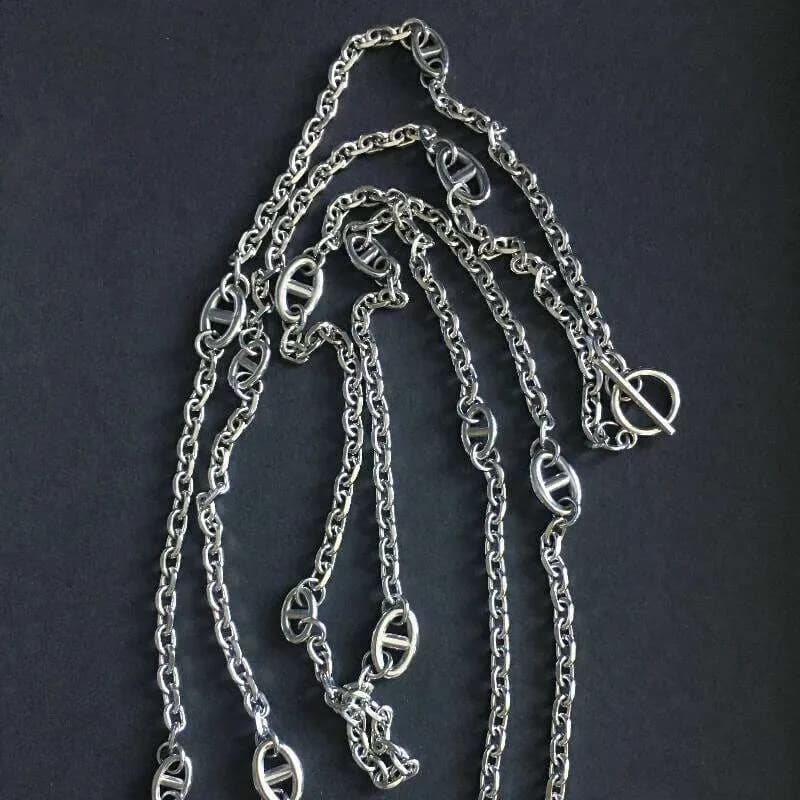 Collier ras-de-cou tendance pour femme, pendentif en forme d'anneau en T, chaîne décorative longue pour pull.
