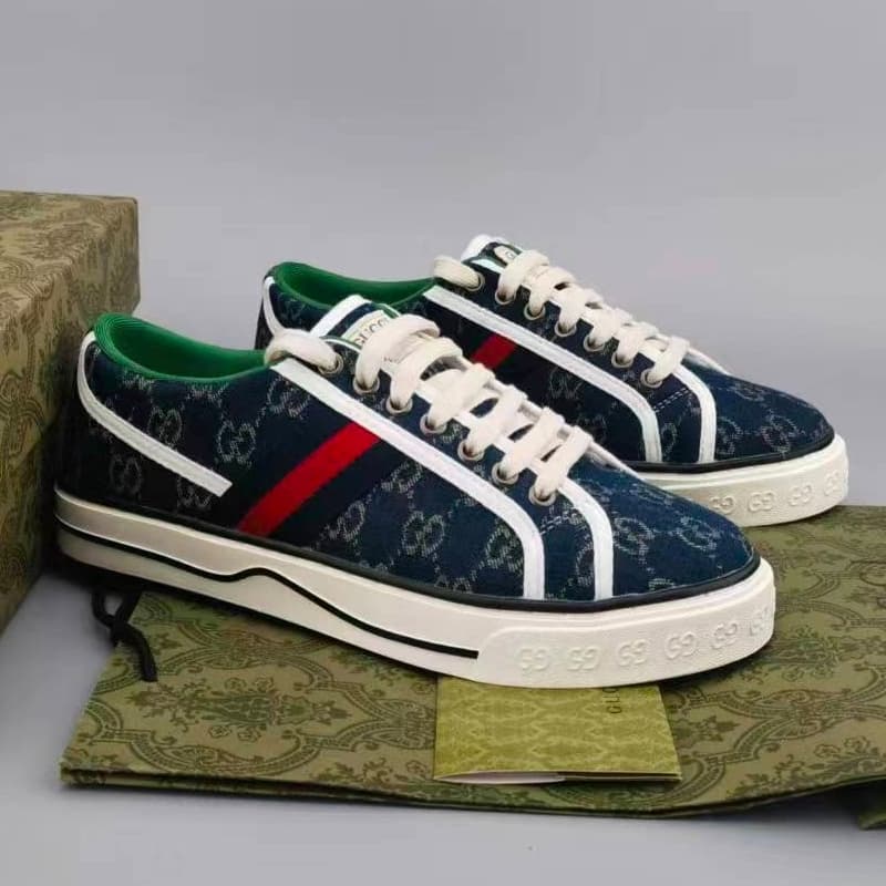 Petites chaussures blanches Guccii : chaussures de sport de luxe pour hommes et femmes, chaussures décontractées, chaussures de prestige Guccii Te