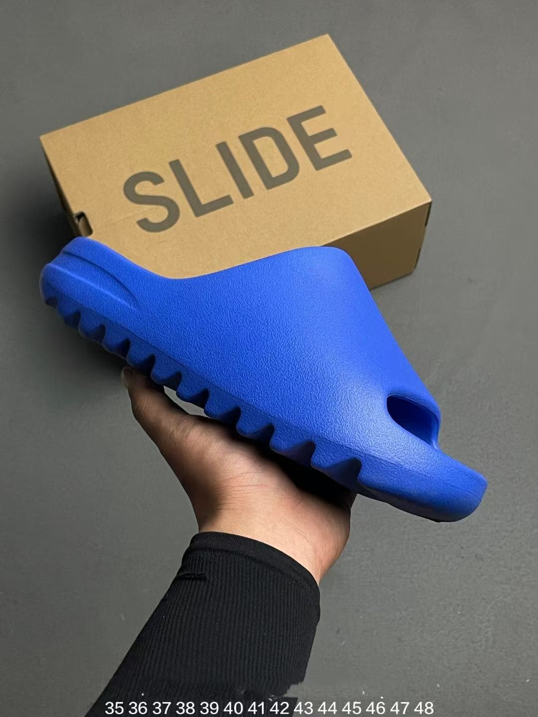 Chaussons Yeezzyy Slide Granite confortables et polyvalents en EVA pour hommes et femmes