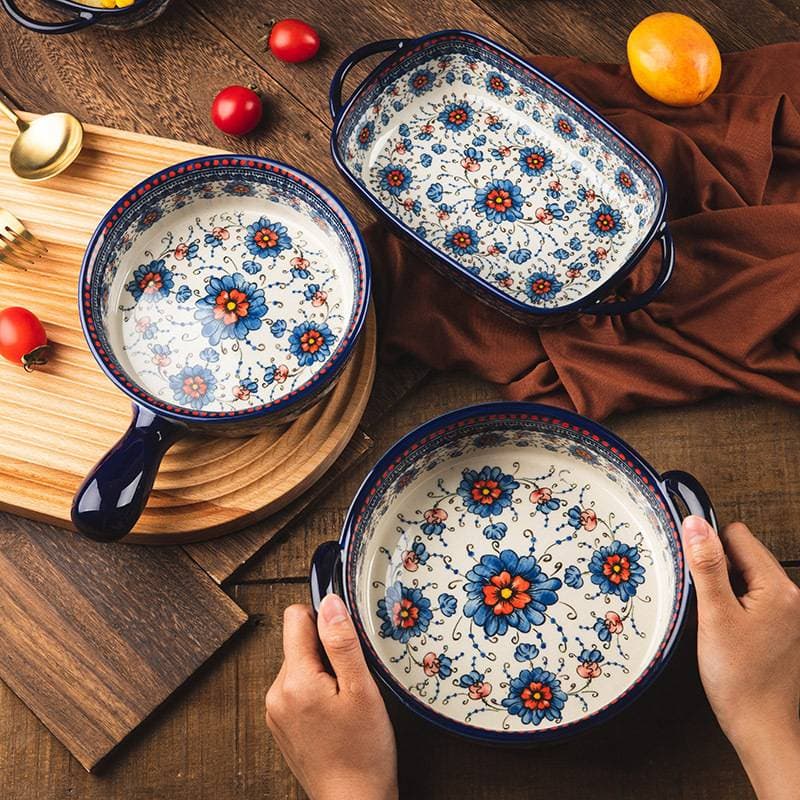 Handled Ceramic Bowl – Floral Retro Design, Microwave & Oven Safe, Perfect For Soups, Salads & Baking (Blue Clover, Set Of 1)