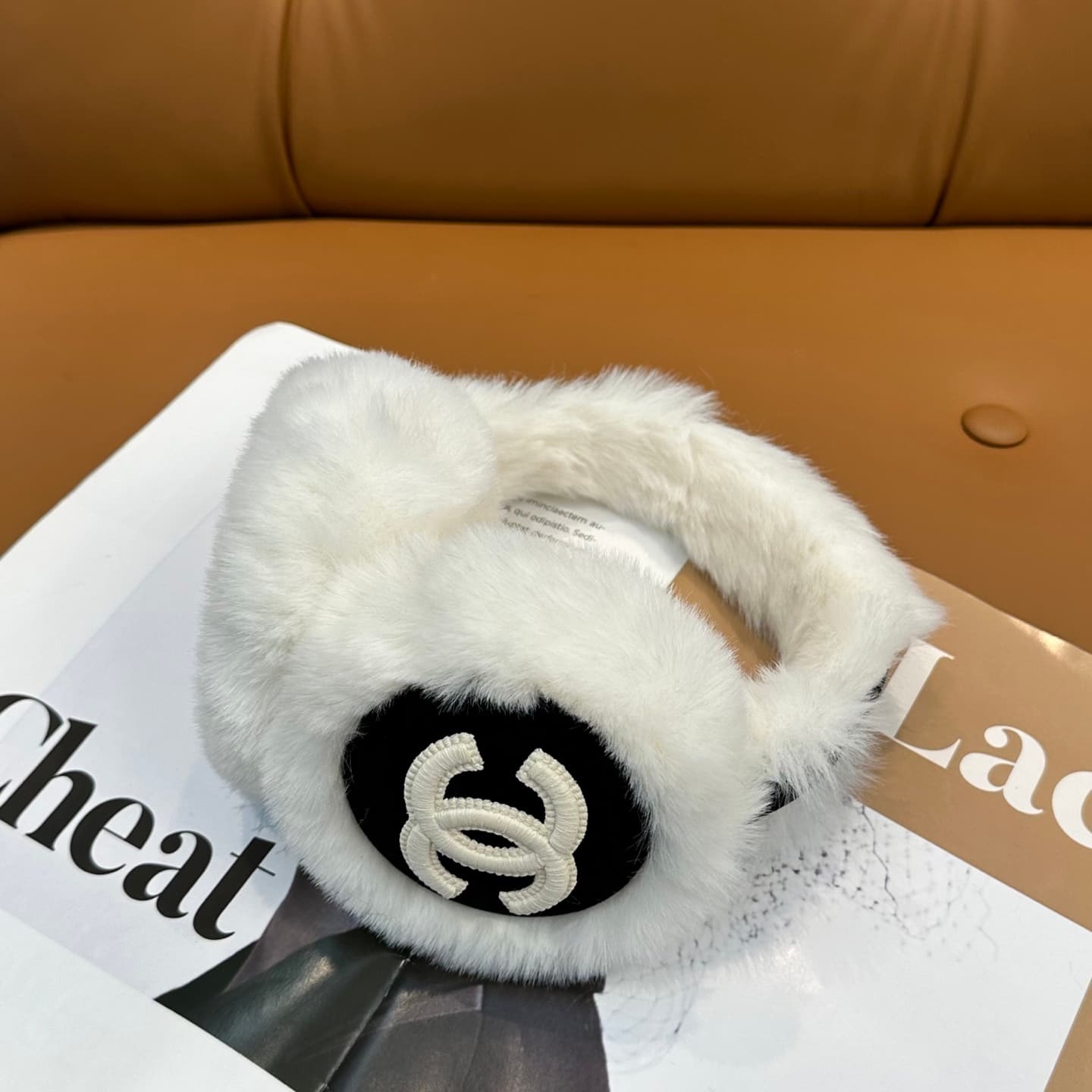 Cache-oreilles d'hiver tendance CC pour hommes et femmes, cache-oreilles luxueux et de haute qualité