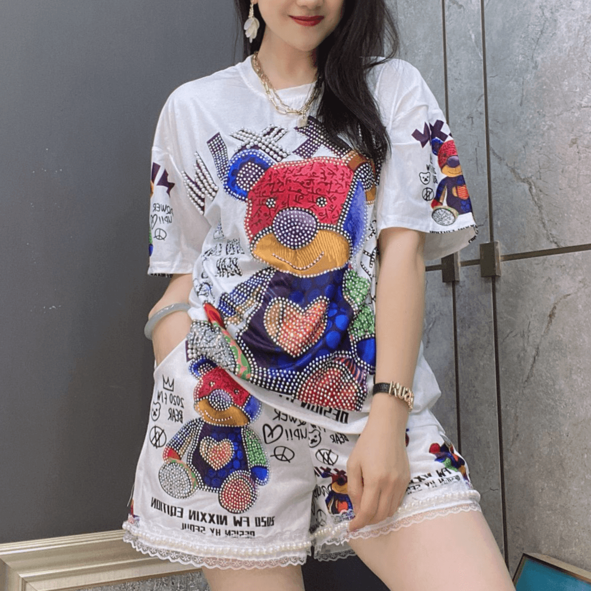 women's short-sleeved shorts women's casual suit hot diamond t-shirt two-piece suit