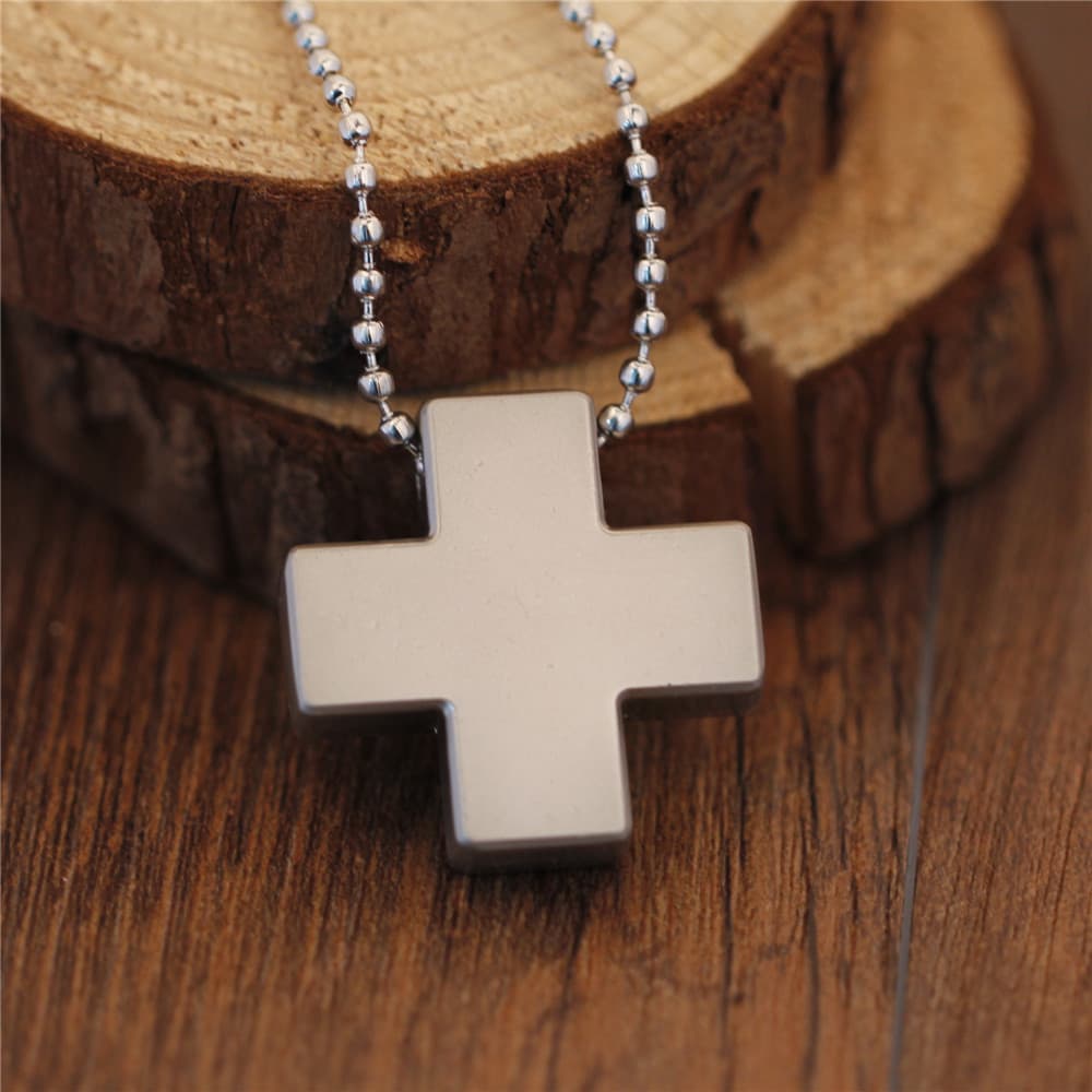 New Century Evangelion Warrior Surrounding EVA Necklace Anime Jewelry Cross Alloy Pendant in Ge Chengmei Village