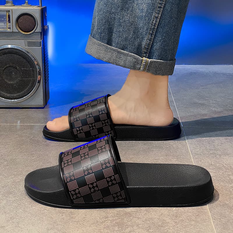 Vietnamese Men's Slippers New Style Plus Size 48 Soft Sole One Strap Sandals For Outdoor And Home Use