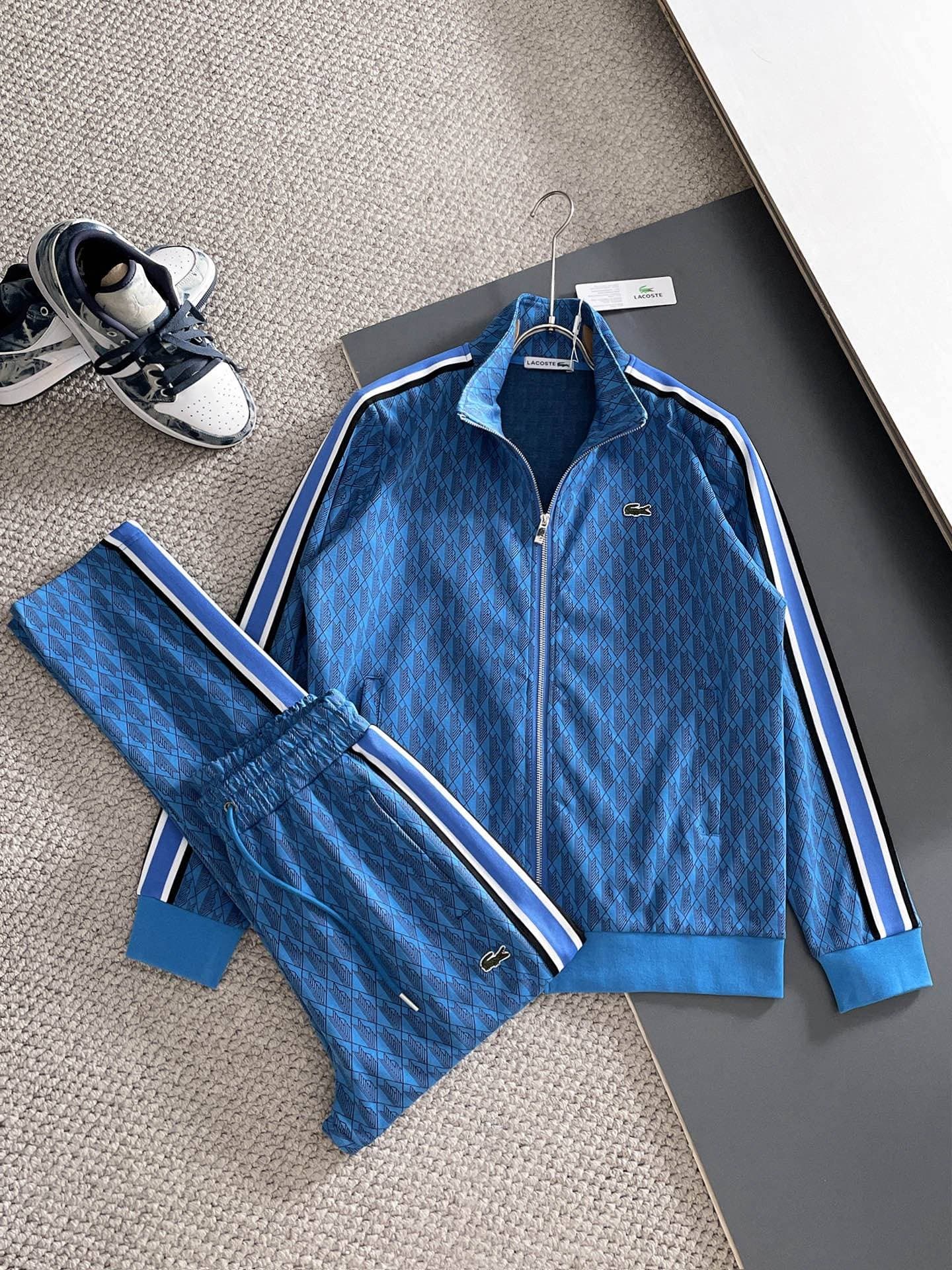 Costume décontracté tendance en crocodile français avec fermeture éclair et plusieurs couleurs assorties, style décontracté et polyvalent