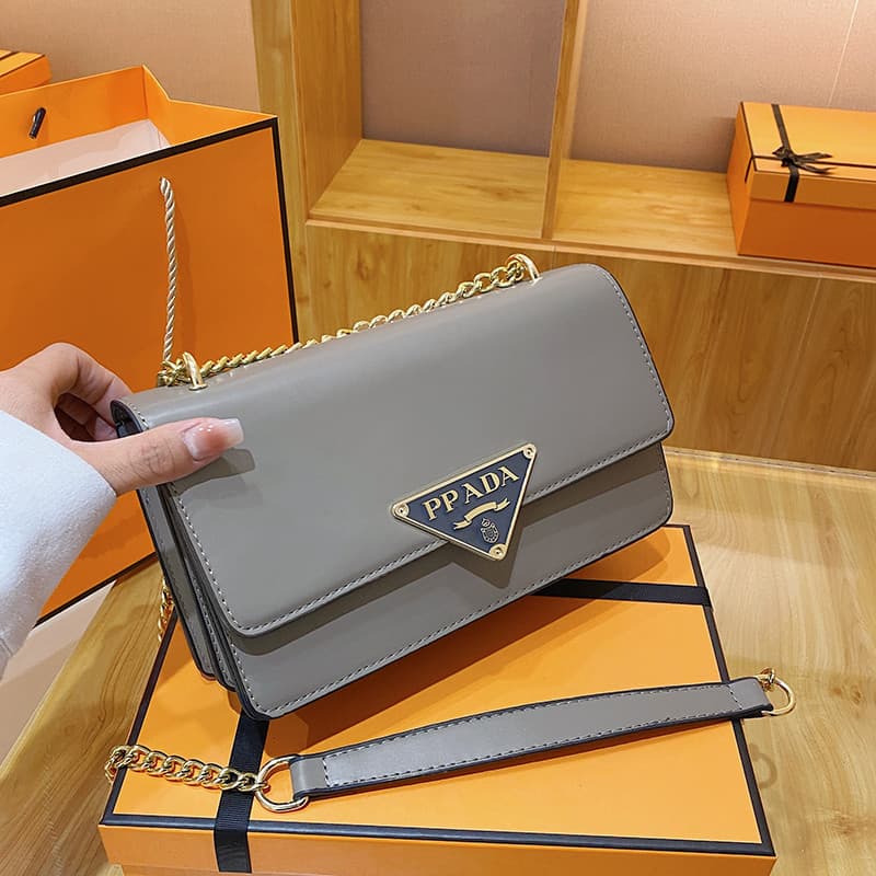 P9Small Bags Sacs pour femmes en gros 2023 Nouveaux sacs à chaîne polyvalents pour femmes Sacs à bandoulière tendance Petits sacs carrés transfr