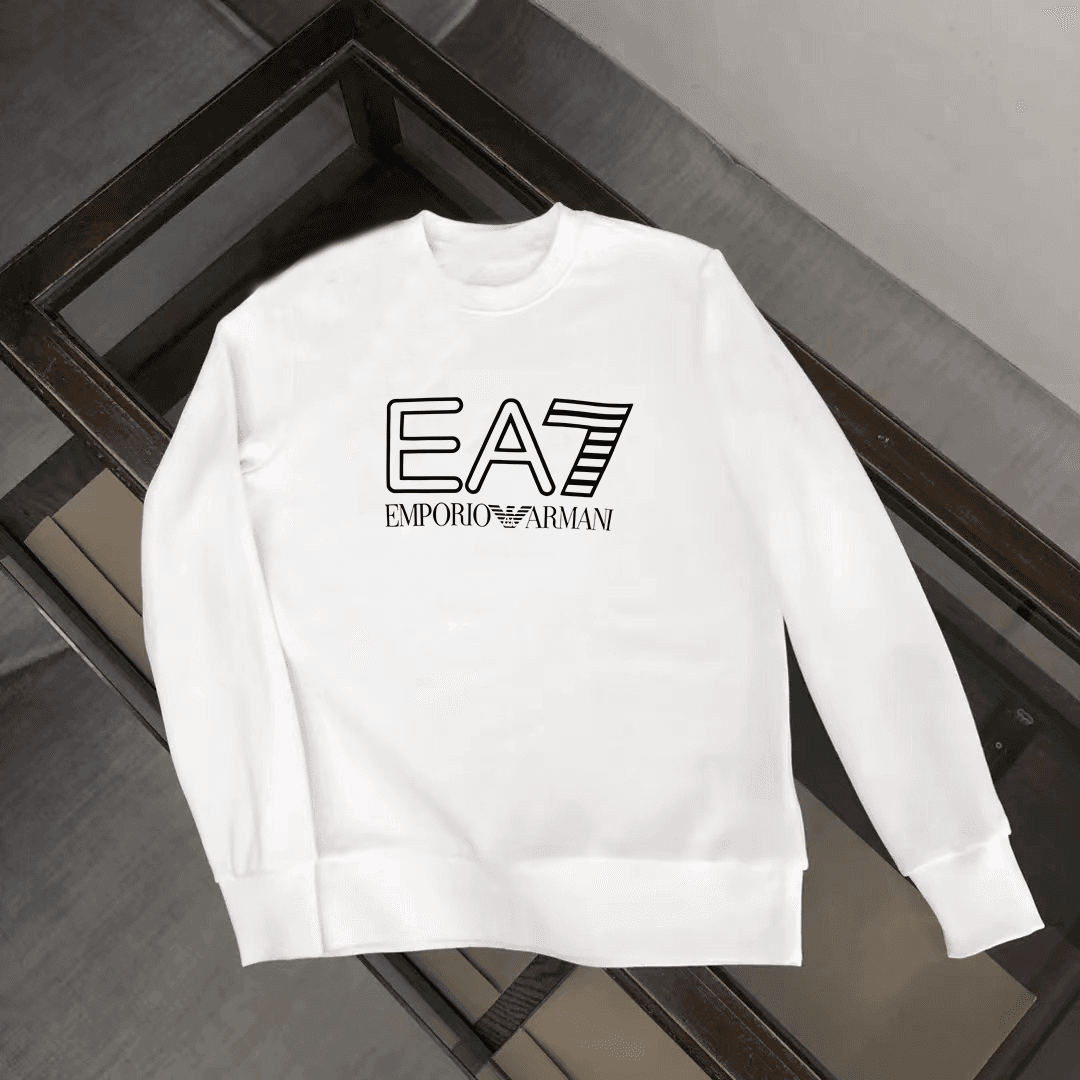 Pull en coton à épaules tombantes et col rond contemporain