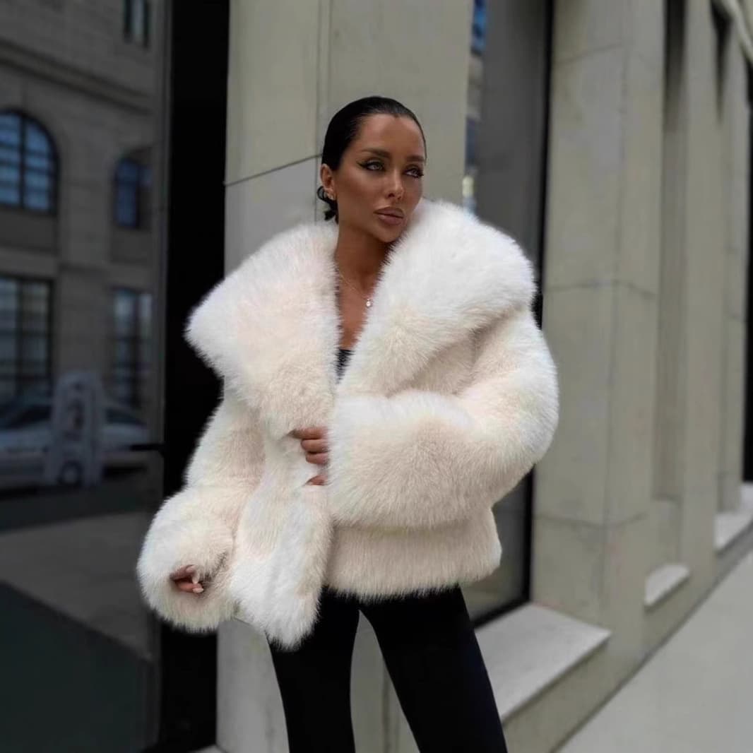 Women's Clothing Women's Oversized Lapel Faux Fur Jacket - Plush Street Style Fox Fur Coat In Premium Black, Beige, Wine Red, Caramel, Gray & Coffee​