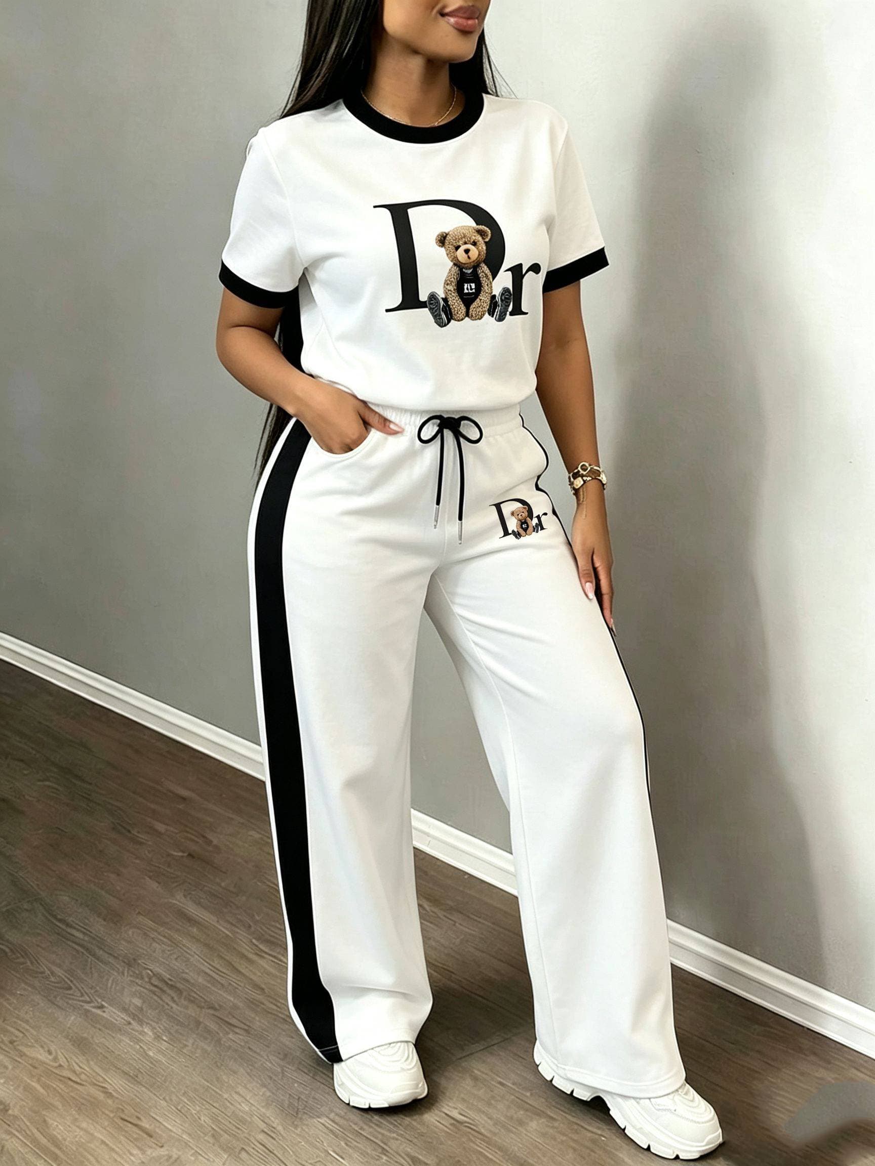 2026 Women's Casual Sporty Two-Piece Set Short Sleeve Top Comfortable Pants Black White-112